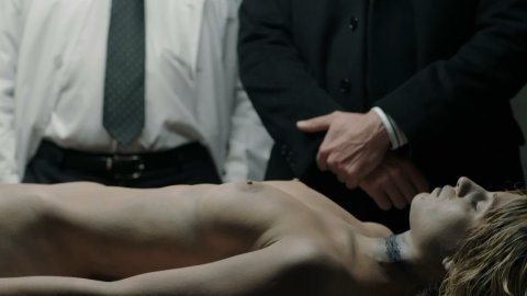 Florencia Malajovich - Erotic Scenes in Estocolmo s01e02 (2016)