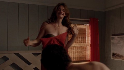 Ruth Wilson, Julia Goldani Telles - Erotic Scenes in The Affair s01e06 (2014)