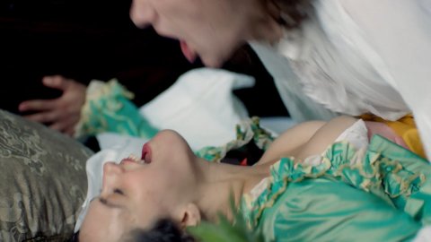 Jessica Brown Findlay - Erotic Scenes in Harlots s01e01 (2017)