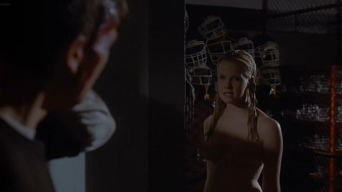 Laura Harris - Erotic Scenes in The Faculty (1998)