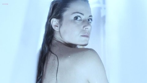 Erica Durance - Erotic Scenes in Smallville s04-07 (2004)