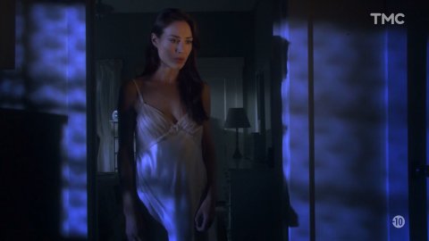 Claire Forlani - Erotic Scenes in Nora Roberts' Carolina Moon (2007)