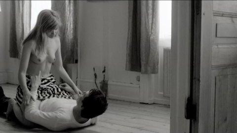 Iza Mortag Freund - Erotic Scenes in Verdenssøn (2012)