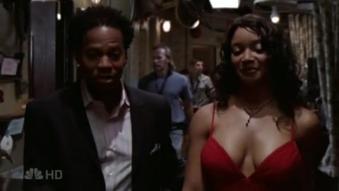 Tamala Jones - Erotic Scenes in Studio 60 on the Sunset Strip s01e17 (2006)