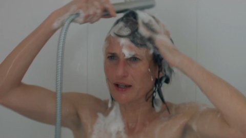 Camille Cottin - Erotic Scenes in Photo de famille (2018)