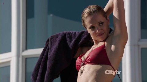 Margarita Levieva - Erotic Scenes in Revenge s01e08 (2011)