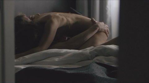 Anna Prochniak, Marijana Jankovic - Erotic Scenes in Vultures (2018)