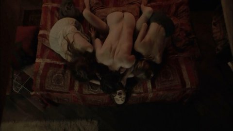 Emma Dumont - Erotic Scenes in Aquarius s01e01-02 (2015)