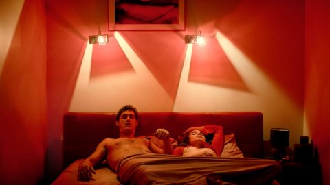 Dasha Plahti - Erotic Scenes in The Pleasure Principle s01e03 (2019)