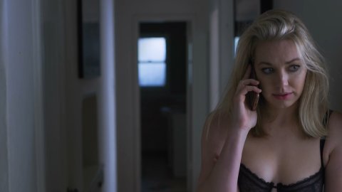 Sara Lindsey - Erotic Scenes in Please Come With Me (2019)