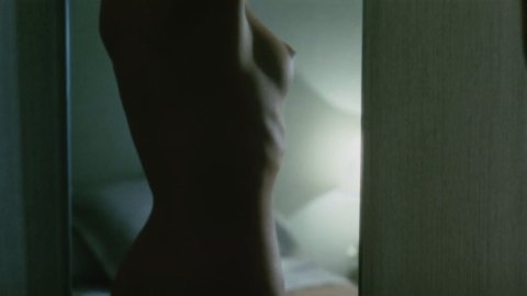 Isabelle Weingarten - Erotic Scenes in Four Nights of a Dreamer (1971)