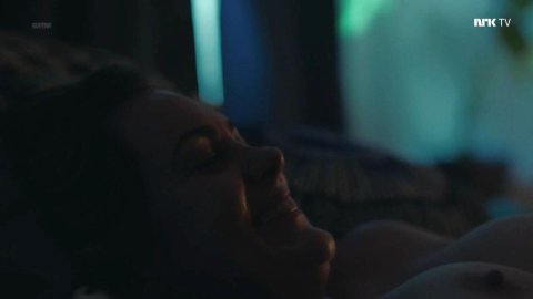 Siri Seljeseth - Erotic Scenes in Young & Promising s03e01 (2018)