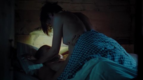 Heidi Toini - Erotic Scenes in Cave (2016)