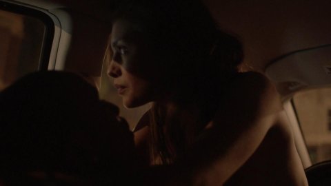 Hannah Ware - Erotic Scenes in Boss s01e04 (2011)