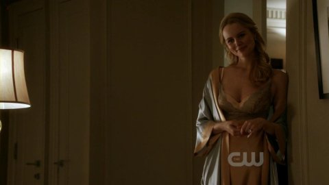 Helena Mattsson - Erotic Scenes in Nikita s02e05 (2011)