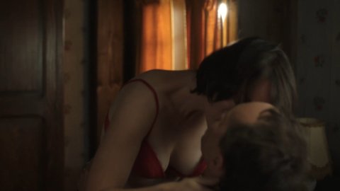 Mia Delmae - Erotic Scenes in The Chalet s01e01 (2017)