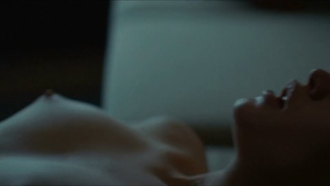 Julia Ragnarsson, Julia Dufvenius - Erotic Scenes in Blinded s01e03, e07 (2019)