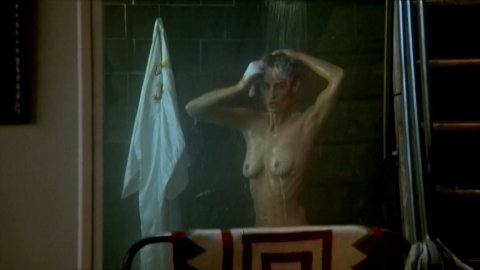 Sandrine Dumas, Laure Killing - Erotic Scenes in Beyond Therapy (1987)