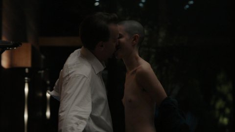 Asia Kate Dillon - Erotic Scenes in Billions s03e05 (2018)