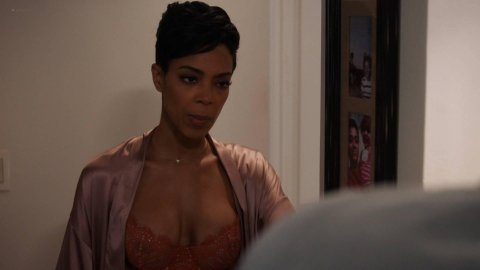 Jazmyn Simon - Erotic Scenes in Ballers s03e06 (2017)