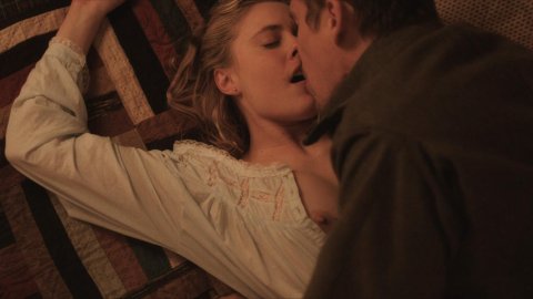 Greta Gerwig - Erotic Scenes in Maggie's Plan (2015)