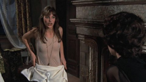 Jane Birkin, Doris Kunstmann - Erotic Scenes in Seven Deaths in the Cat's Eye (1973)