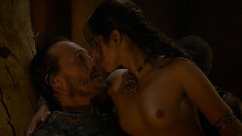 Sahara Knite - Erotic Scenes in Game of Thrones s02e09 (2012)