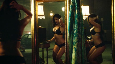 Eiza Gonzalez - Erotic Scenes in From Dusk Till Dawn: The Series s02e01 (2015)