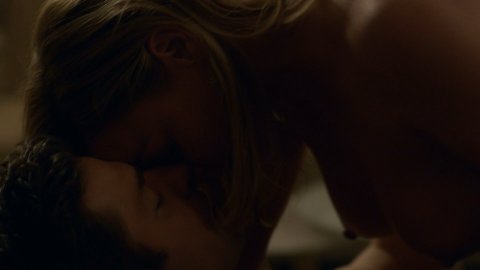 Abbie Cornish - Erotic Scenes in Tom Clancy's Jack Ryan s01e04 (2018)