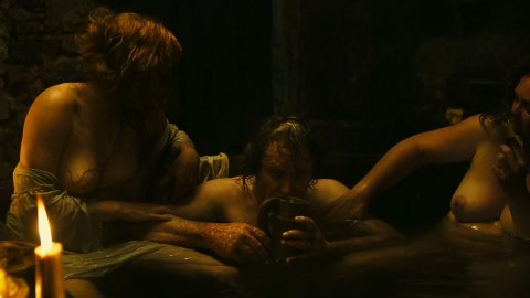 Manuela Biedermann - Erotic Scenes in The Physician (2013)