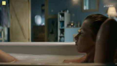 Katarzyna Warnke - Erotic Scenes in The Defence s01e03 (2018)