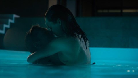 Taylor Schilling - Erotic Scenes in The Titan (2018)