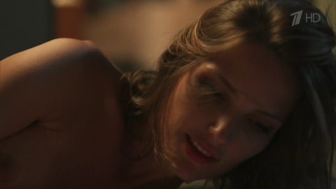 Alexandra Bogdanova - Erotic Scenes in Volshebnik s01e01 (2019)