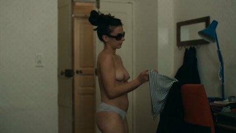 Delia Sepulcre-Nativi - Erotic Scenes in A Violent Life (2017)