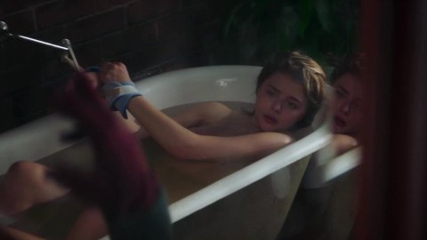 Chloe Grace Moretz - Erotic Scenes in Greta (2018)