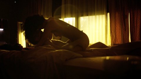 Jodi Balfour - Erotic Scenes in Rellik s01e03 (2017)