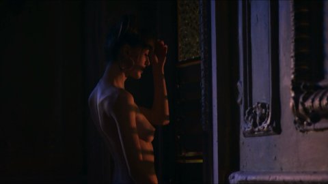 Luna Baxter - Erotic Scenes in Kill Chain (2019)