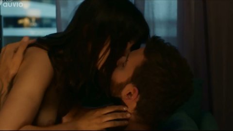 Flore Bonaventura - Erotic Scenes in Le premier oublié (2019)