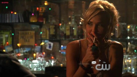 Arielle Kebbel, Shiri Appleby - Erotic Scenes in Life Unexpected s02e01 (2010)