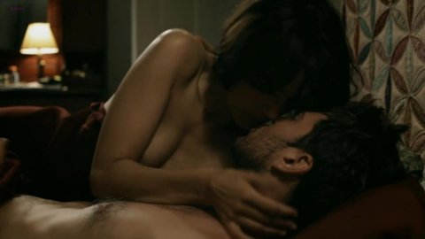 Dominique Swain, Shannyn Sossamon - Erotic Scenes in Road to Nowhere (2010)